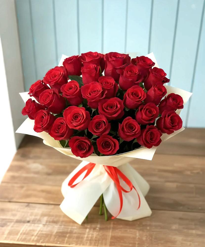 Букет 29 Красных роз в Стерлитамаке