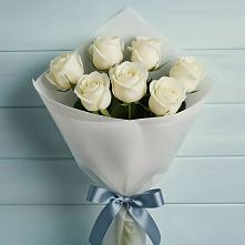Букет 7 Белых роз Эдлесс Лав в Стерлитамаке