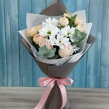 Букет цветов из:  Хризантемы и Розы в Стерлитамаке