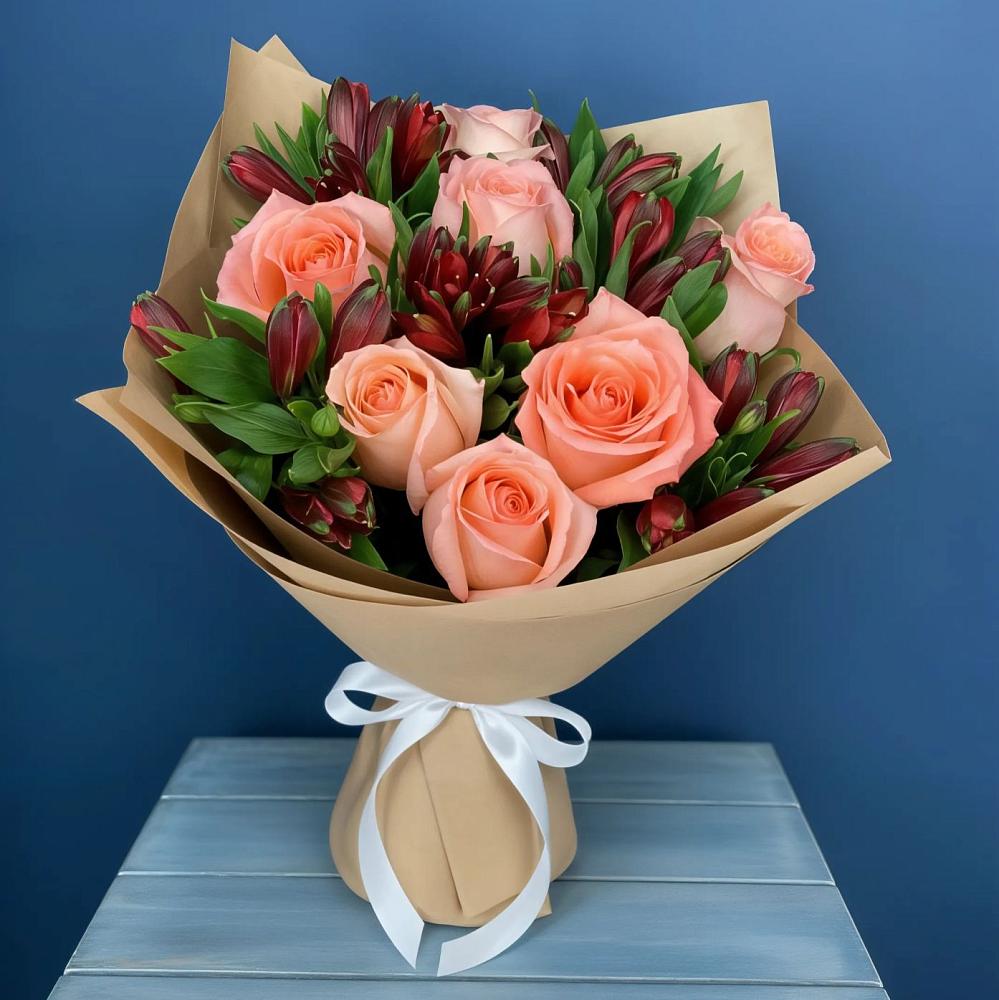 Букет цветов из: Розы и Альстромерии в Стерлитамаке