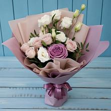 Букет цветов из:  Розы и Лизиантусы в Стерлитамаке