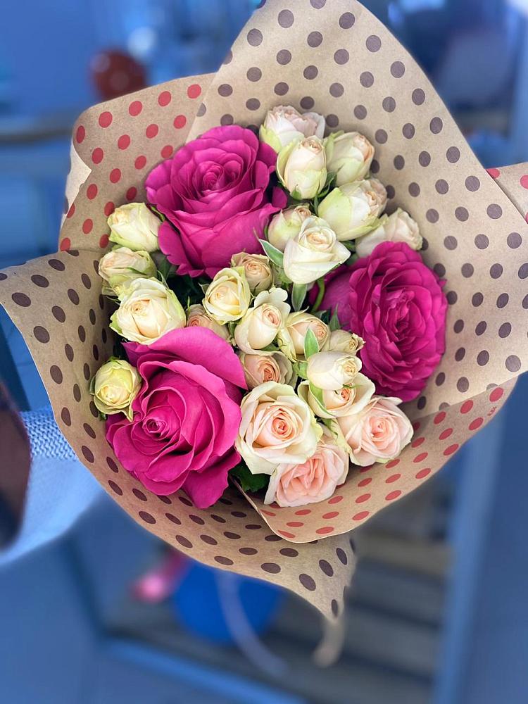 Букет цветов из: Розы в Стерлитамаке