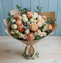 Букет цветов из:  Альстромерии и Розы в Стерлитамаке